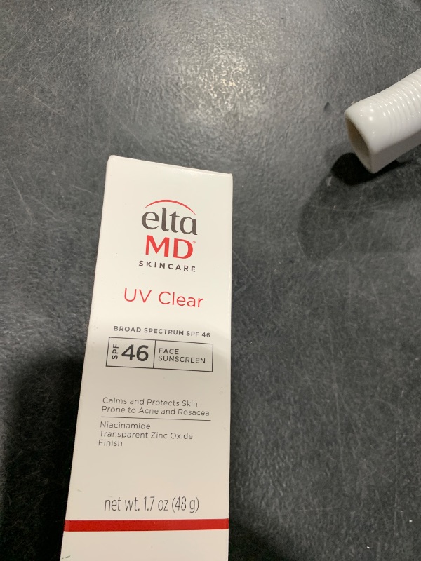 Photo 1 of EltaMD UV Clear Face Sunscreen SPF 46, Oil Free for Face with Zinc Oxide, Dermatologist Recommended Sunscreen Lotion, For Acne-Prone Sensitive Skin, 1.7 oz Pump
