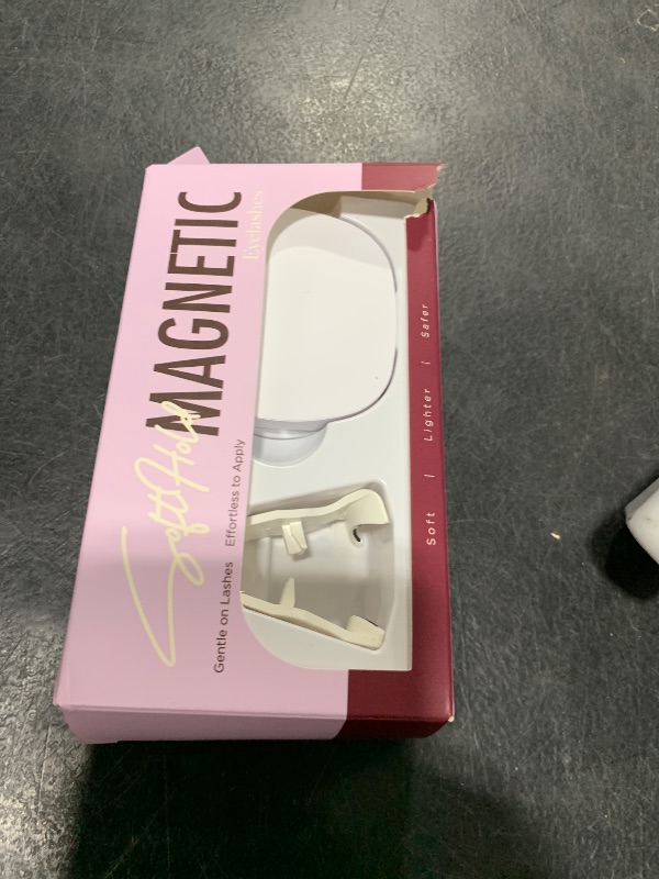 Photo 1 of BEYELIAN Magnetic Eyelashes with Applicator, Soft Magnetic Lashes Natural Look Comfortable & Secure Fit Easy to Apply Reusable (1 Pairs, CS01)