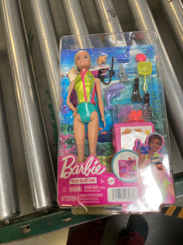 Photo 1 of Barbie Careers Playset, Mobile Lab Set with Blonde Marine Biologist Fashion Doll & 10+ Accessories, Case Opens for Storage & Travel