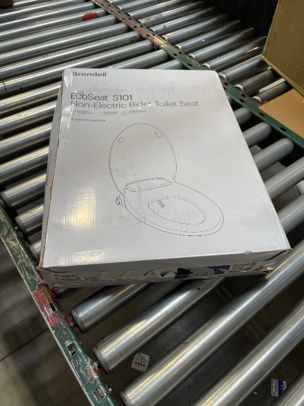 Photo 1 of Brondell Bidet Toilet Seat Non-Electric Swash Ecoseat, Fits Elongated Toilets, White - Dual Nozzle System, Ambient Water Temperature - Bidet with Easy Installation