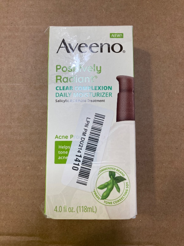 Photo 1 of Aveeno Positively Radiant Clear Complexion Face Moisturizer, Acne Facial Moisturizer with Soy and Salicylic Acid for Oily Skin, Hypoallergenic Formula, Paraben-Free, Non-Comedogenic, Pump, 4 FL OZ