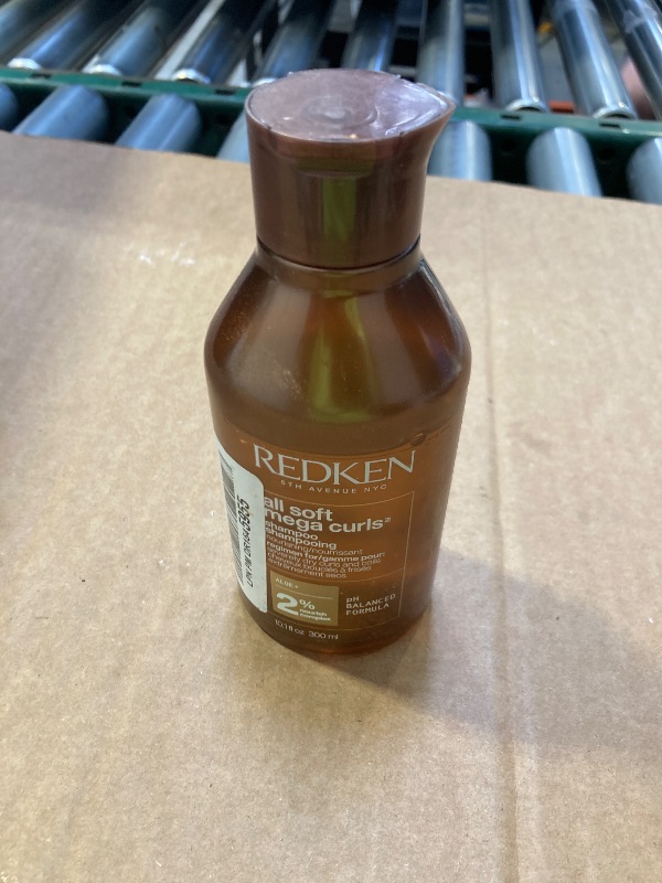 Photo 1 of Redken All Soft Mega Curls Shampoo | For Extremely Dry Hair | Sulfate Free Shampoo | For Curly & Coily Hair | Nourishes & Softens Severely Dry Hair | With Aloe Vera