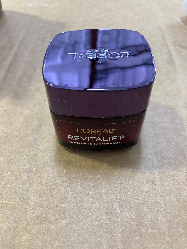 Photo 1 of L'Oreal Paris Revitalift Triple Power Anti-Aging Face Moisturizer, Pro Retinol, Hyaluronic Acid & Vitamin C, Reduce Wrinkles 2.55 Oz