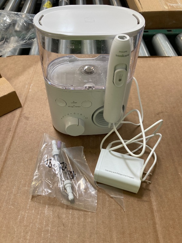 Photo 1 of Philips Sonicare Power Flosser 5000, White, HX3811/20