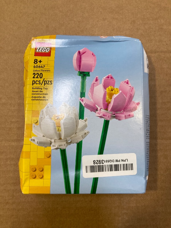 Photo 1 of LEGO Lotus Flower - Building Toy for Kids, Girls & Boys, Ages 8+ - Artificial Lotus for Home Decor & Display - Gift for Mother's Day - 40647