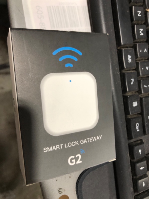 Photo 1 of Veise G2 Gateway, Smart Deadbolt WiFi Gateway, Remote Control, Compatible with DD Lock APP and TT Lock APP Remote Control