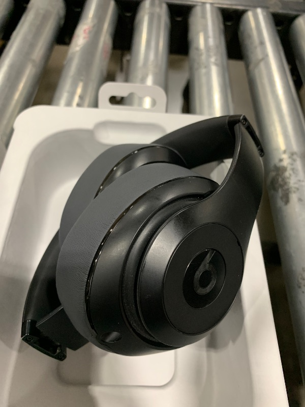 Photo 1 of Beats Studio Pro - Wireless Bluetooth Noise Cancelling Headphones - Personalized Spatial Audio, USB-C Lossless Audio, Apple & Android Compatibility, Up to 40 Hours Battery Life - Black
