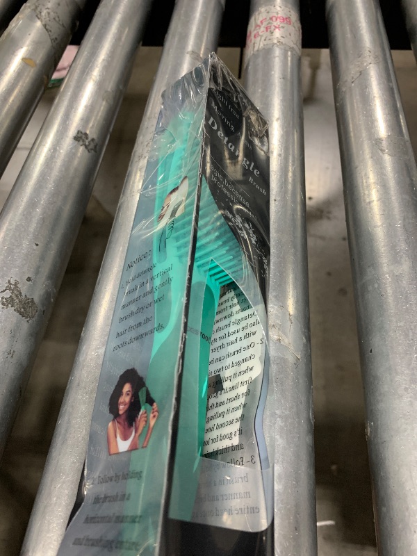 Photo 1 of BESTOOL Detangling Brush for Black Natural Hair, Curly Hair Afro 3/4abc Texture - Faster and Easier Detangle Wet or Dry With No Pain (Green)
