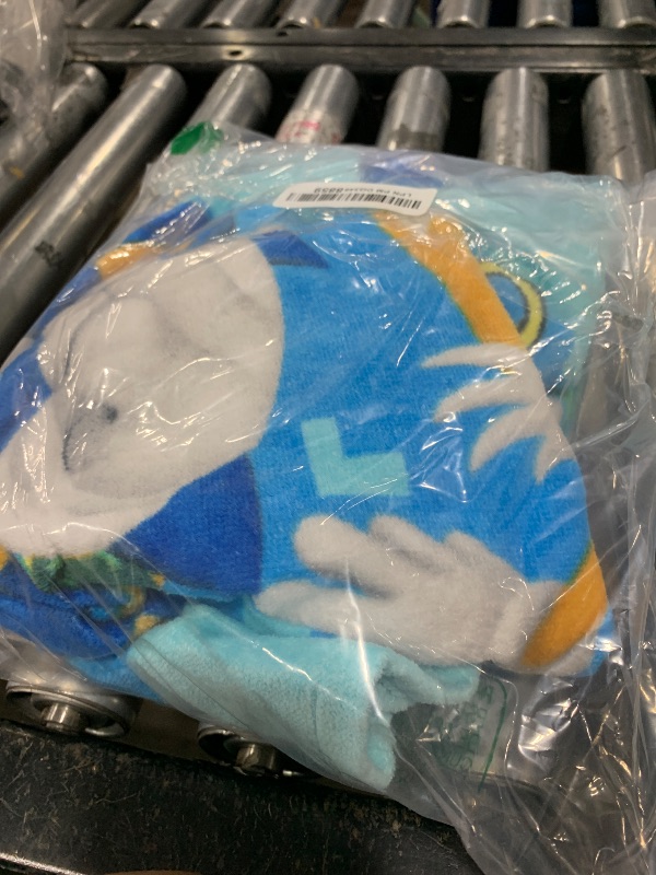 Photo 1 of Sonic The Hedgehog, Anime, Bath/Pool/Beach Soft Cotton Terry Hooded Towel Wrap, 24 in x 50 in, By Franco Kids