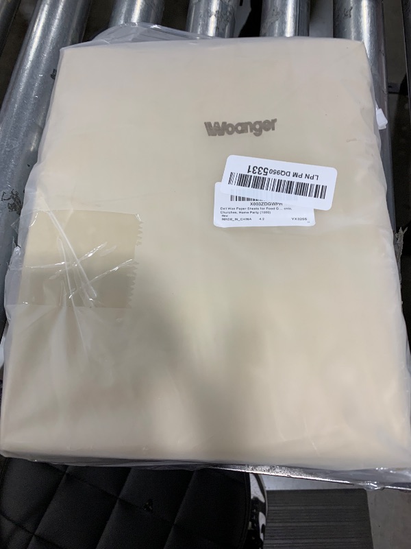 Photo 1 of 1000 Pcs Deli Wax Paper Sheets for Food Grease Resistant Tray Basket Liners White Newsprint Paper Square Hot Dog Wrappers Greaseproof Deli Wrapping Sheets for Outdoor Picnic, Churches, Home Party