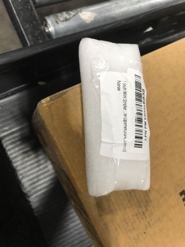 Photo 1 of 1 Inch 4.5lbs Mini Stroke 12V 4.5lbs Electric Linear Actuator 1.2"/sec Linear Motion Actuator with Brackets for Cabinets, Robotics, Home Automation, Window Opener(20N, 25mm)