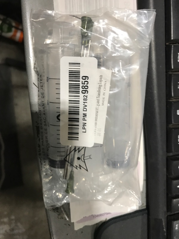 Photo 1 of 3 Pack 20ml Industrial Plastic Syringes with Blunt Luer Lock Needle 4 Inch for Scientific Labs, Glue Application, Measuring, Refilling and Transfering Liquids