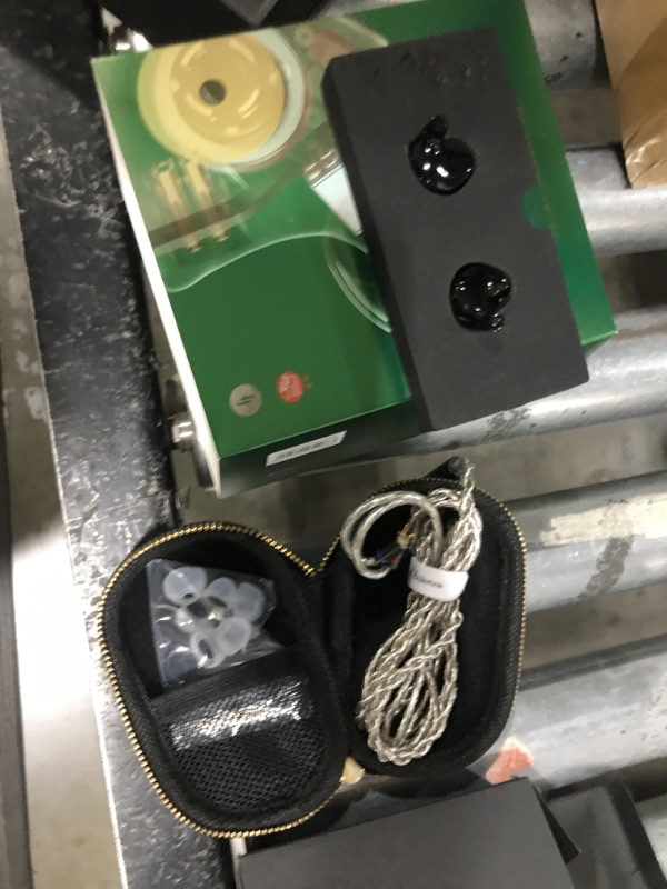Photo 1 of Linsoul SIMGOT SuperMix 4 1DD+1BA+1Planar+1PZT Hybrid Drivers Earphones, HiFi in Ear Monitor IEM, Wired Gaming Earbuds with OFC Silver-Plated Cable for Musician Audiophile