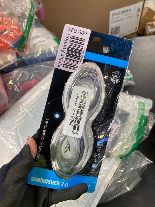 Photo 1 of Speedo Unisex-Adult Swim Goggles Vanquisher 2.0