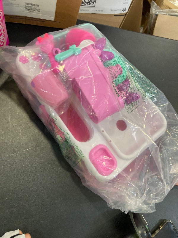 Photo 1 of Minnie's Happy Helpers Magic Sink Set, Pretend Play Working Sink, Kids Toys for Ages 3 Up by Just Play