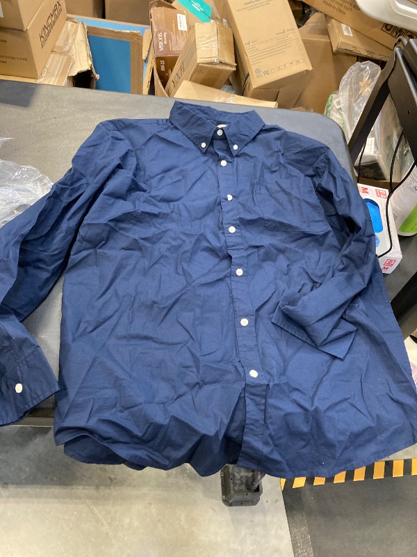 Photo 1 of St. John's Bay Performance Mens Moisture Wicking Classic Fit Long Sleeve Button-Down Shirt ( size xl ) 