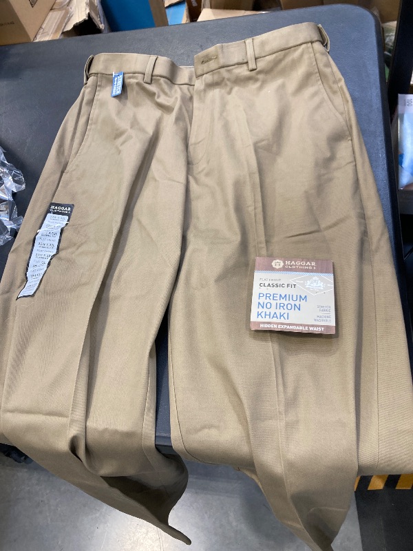 Photo 1 of Haggar® Premium No Iron Classic Fit Flat Front Khakis ( size 32W x32 L ) 