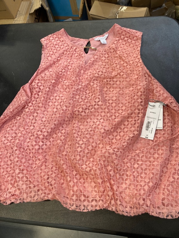 Photo 1 of Liz claiborne Peach Cutout Sleeveless Top Size xxL