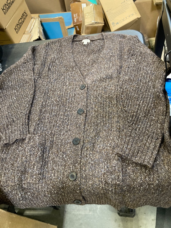 Photo 1 of Women's V Neck Sweater A.N.A ( size 2xl ) 