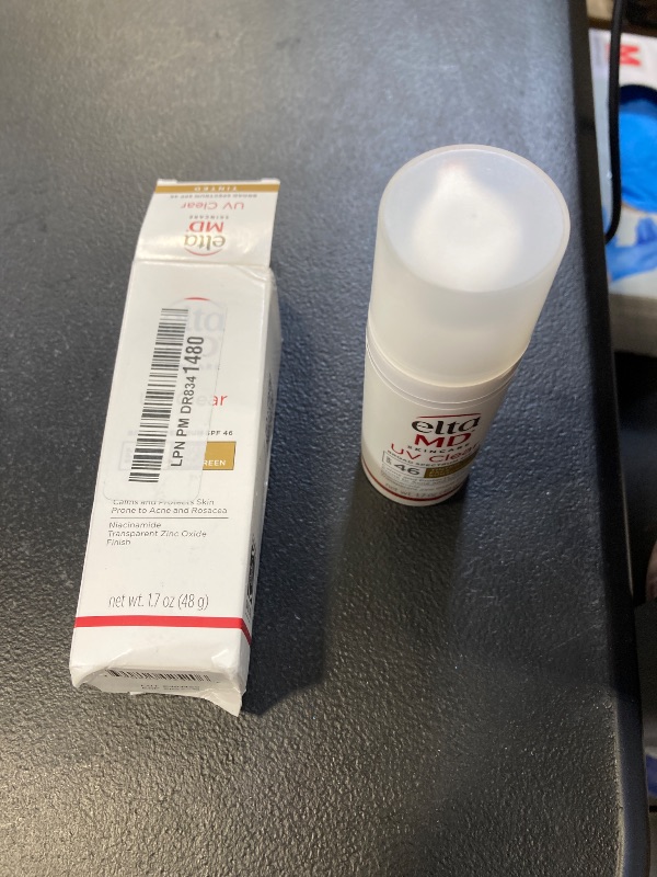 Photo 1 of EltaMD UV Clear Tinted Sunscreen for Face, SPF 46 with Zinc Oxide, Oil-Free, Dermatologist Recommended, For Acne-Prone Sensitive Skin, 1.7 oz