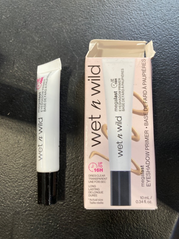 Photo 1 of wet n wild Megalast Eyeshadow Primer, lightweight formula, inflused with Vitamin E