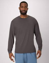 Photo 1 of Hanes Moves Men's Long Sleeve Performance Tee ( size large ) 