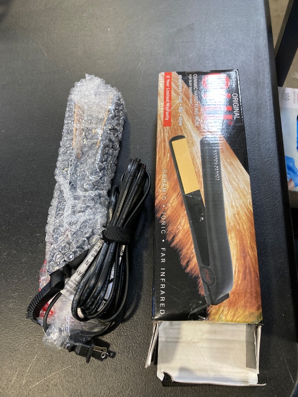 Photo 1 of CHI Original Ceramic Flat Iron, Hair Straightener For A Smooth Finish, Floating Plates, Quick Heat Up, Analog On/Off Switch, 1" Styling Tool, Black