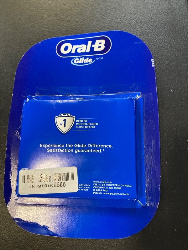 Photo 1 of Oral-B Glide Cool Mint Deep Clean Floss, 6 Count, Glide Dental Floss