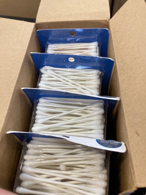 Photo 1 of Amazon Basics Cotton Swabs for Personal Hygiene and Baby Care, 2000 Count, 4 Pack of 500 Count