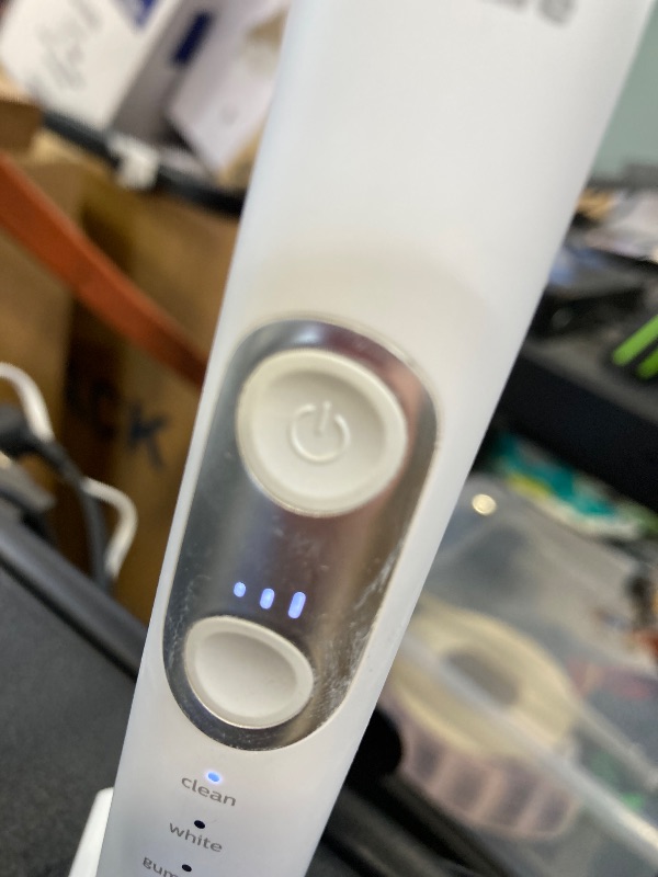 Photo 1 of PHILIPS Sonicare ProtectiveClean 6100 Rechargeable Electric Toothbrush, with Pressure Sensor, 3 Cleaning Modes, SmarTimer and QuadPacer, 14-Day Battery Life, Travel Case, White, Model HX6877/21