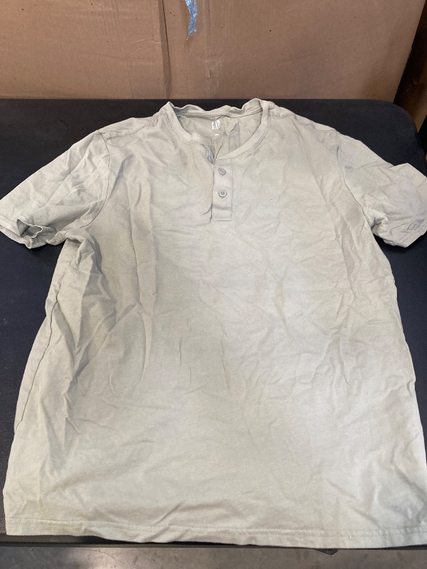 Photo 1 of GAP Mens Shirt size L 