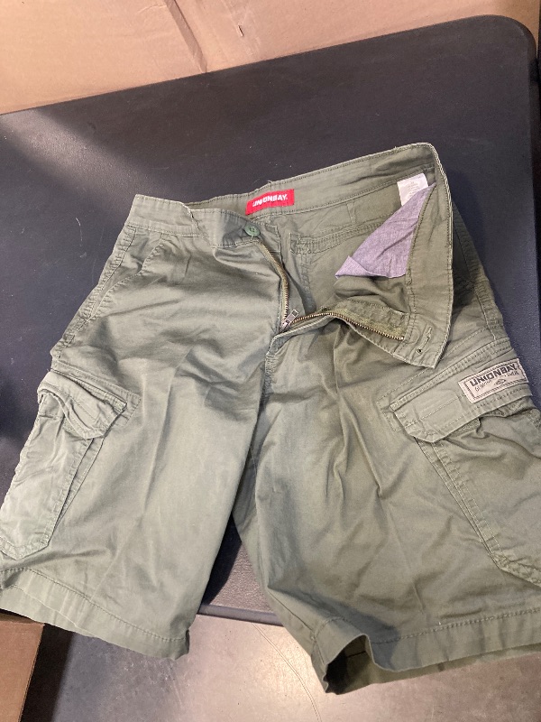 Photo 1 of UnionBay Men's Knee-Length Cargo size 34