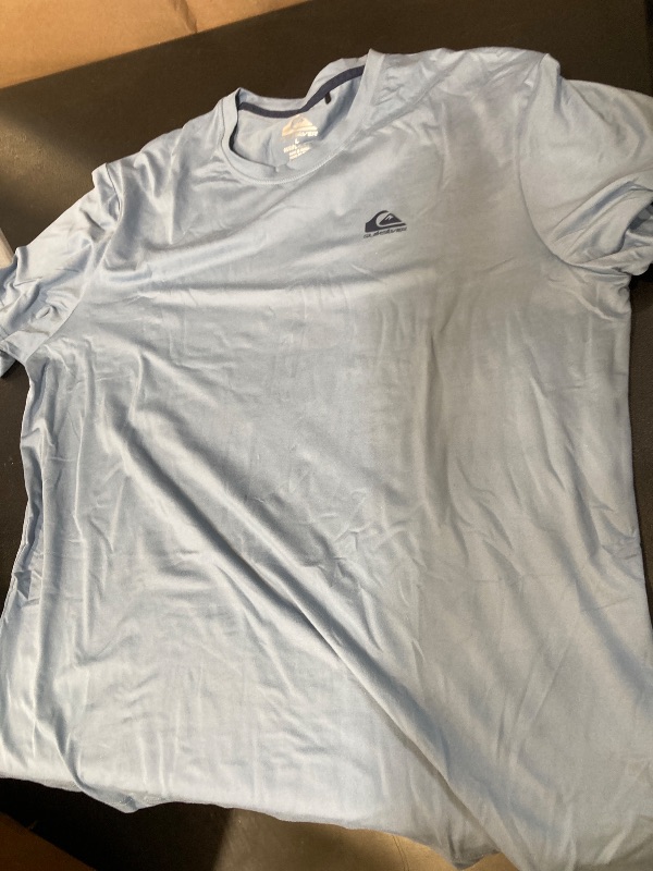 Photo 1 of Quicksilver Men's Active T shirt size xl 