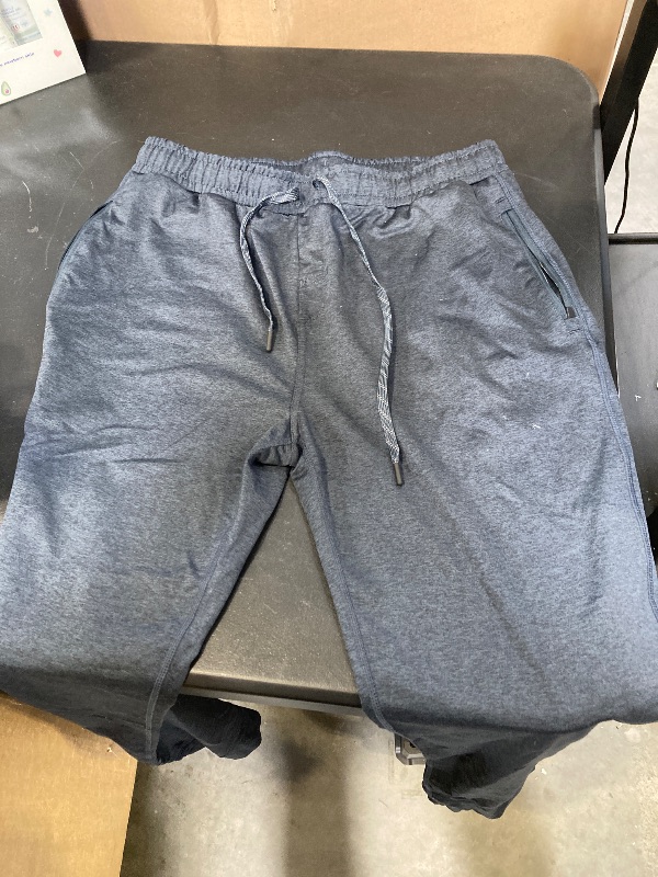 Photo 1 of Kirkland Signature Men's Active Jogger Pants Blue Size large 