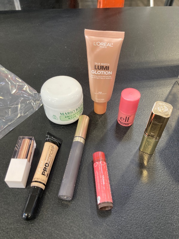 Photo 1 of Cutie! Beauty Bundle!
----final sale / no returns----