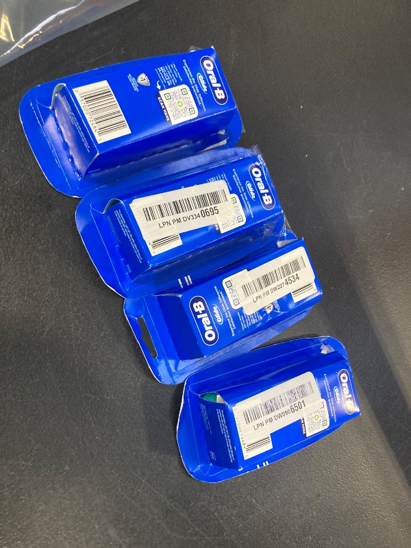 Photo 1 of Oral-B Glide Pro-Health Comfort Plus Floss, Mint, 10 Ct