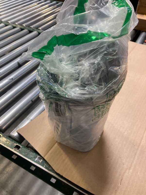 Photo 1 of 64oz Low Profile Container with Blade Lid Replacement for Vitamix