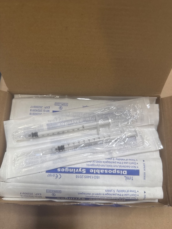 Photo 1 of 50 Pcs 1ml Syringes with Caps Oral Dispenser Individually Sterile Warpped for Medicine Dropper, Colostrum Collect Feeding Pets, Liquid