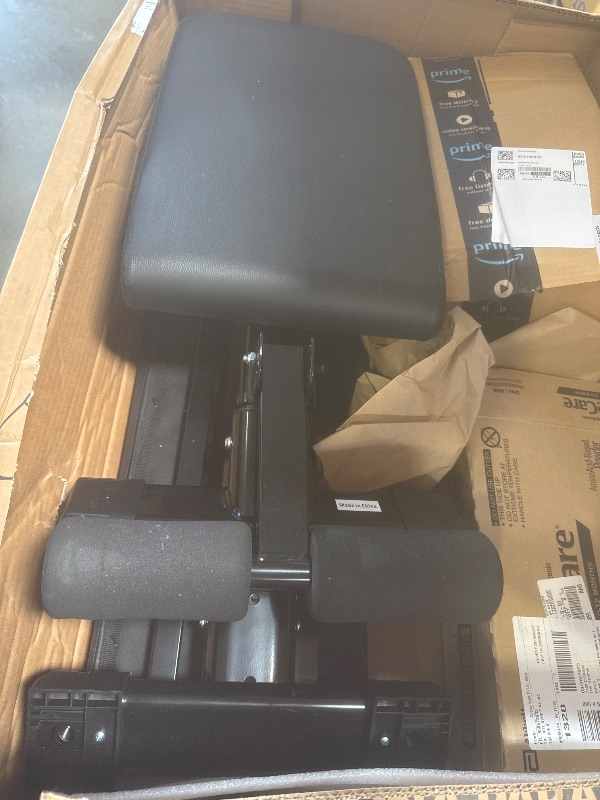 Photo 1 of FLYBIRD Weight Bench