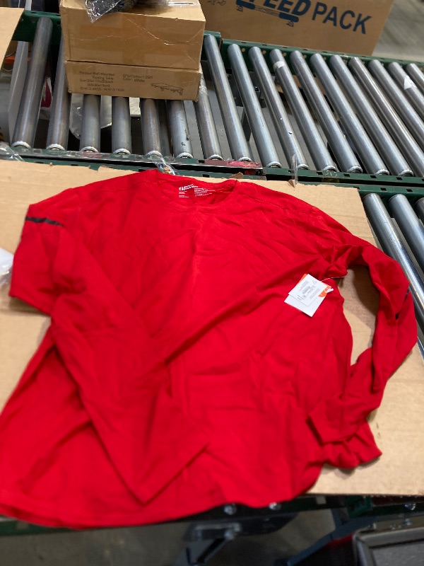 Photo 1 of Sports Illustrated Mens Red Shirt, 2xl, Workout