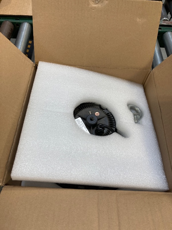 Photo 1 of BEULT 100W UFO LED High Bay Light 15000lm 5000K IP65 UL Approved 5' Cable with US Plug Alternative to 400W MH/HPS widely Used for Warehouse Shop Workshop Industrial Factory