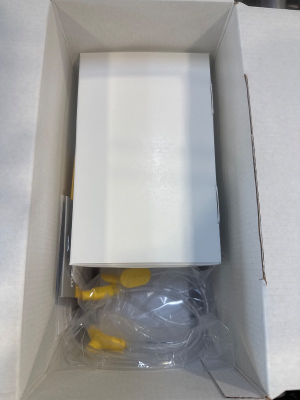 Photo 1 of Medela Freestyle Hands-Free Breast Pump | Wearable, Portable and Discreet Double Electric Breast Pump with App Connectivity