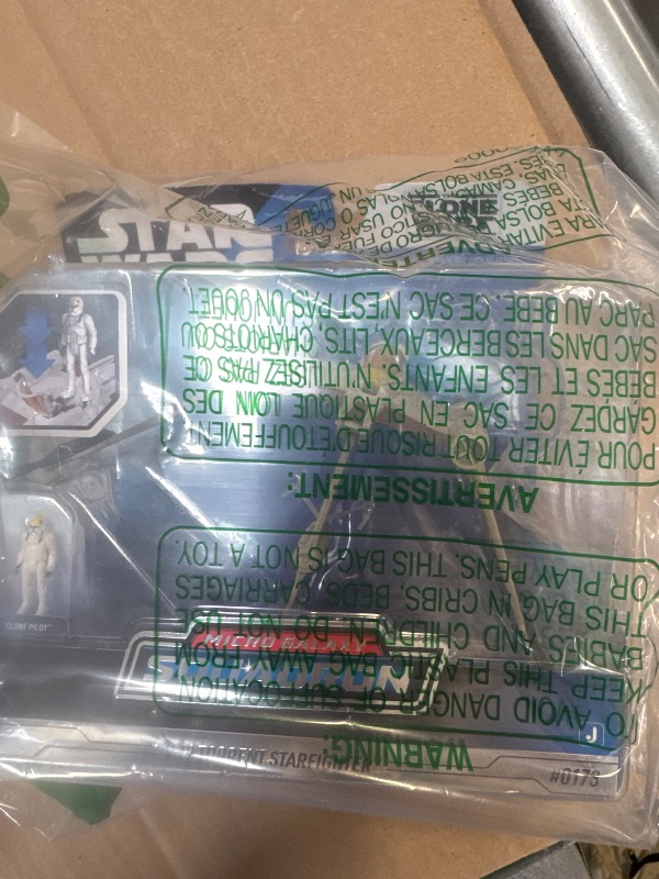 Photo 1 of STAR WARS Micro Galaxy Squadron V-19 Torrent Starfighter - 5-Inch Vehicle with Folding Wings and Tail Fin Plus 1-Inch Micro Figure Accessory