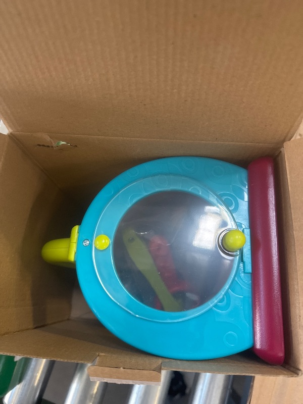 Photo 1 of B. toys - Bug Bungalow Insect Catching Kit with Mesh Case, Magnifying Container, Tweezers & Magnifier - Educational Outdoor Toys for Toddlers - Nature Exploration Set for Kids 3+ Years