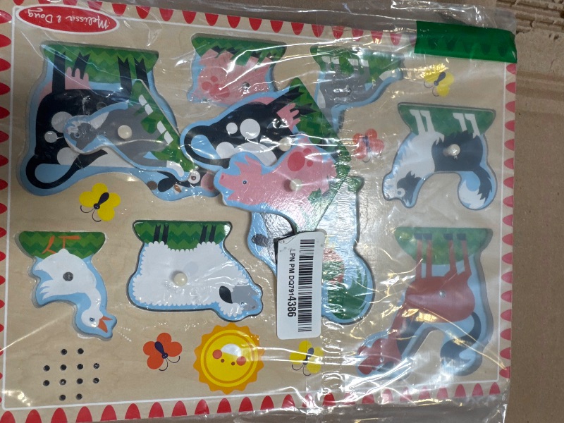 Photo 1 of Melissa & Doug Farm Animals Sound Puzzle - Wooden Peg Puzzle With Sound Effects (8 pcs)