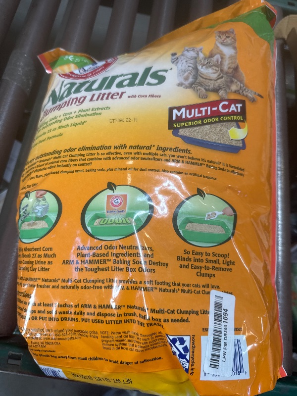 Photo 1 of ARM HAMMER Naturals Cat Litter, Multi Cat, 18lb Bag
