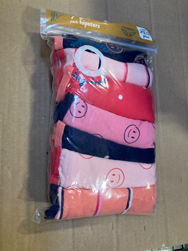 Photo 1 of Thereabouts tle & Big Girls 7 Pack Hipster Panty ( size12 )