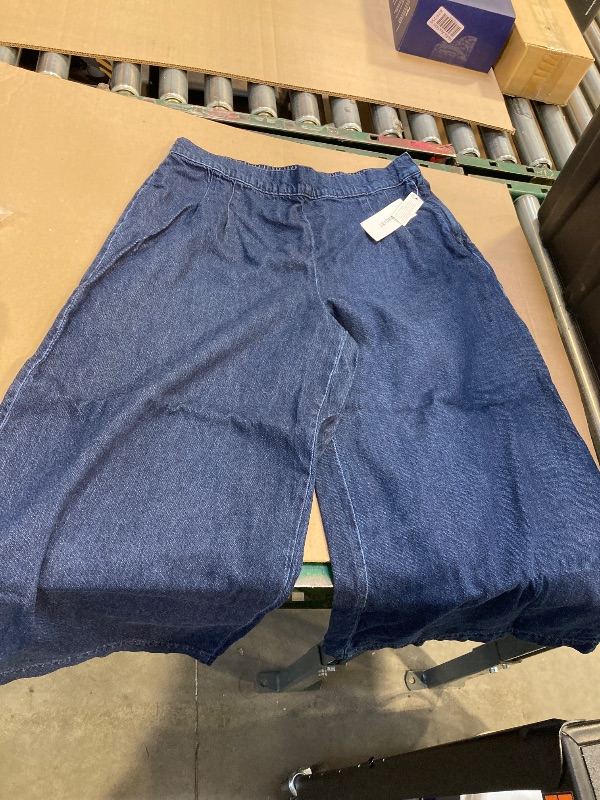 Photo 1 of Siena wash Liz Claiborne Womens Pants ( size 14 ) 