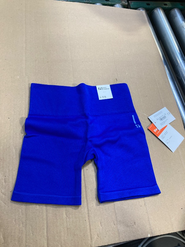 Photo 1 of Girls' Ribbed Bike Shorts size small 