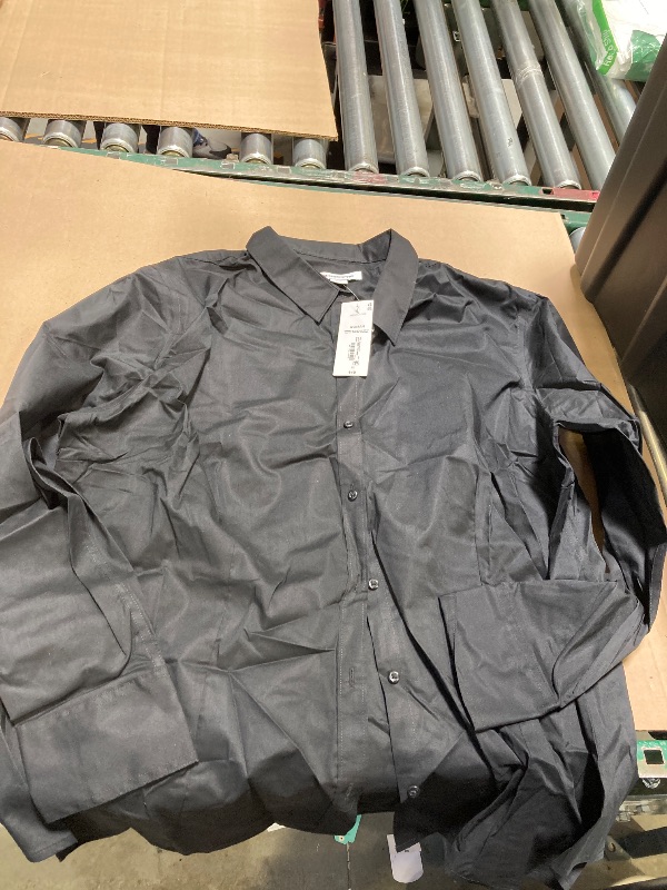 Photo 1 of Mens Regular Fit Long Sleeve Button-Down size 2x 